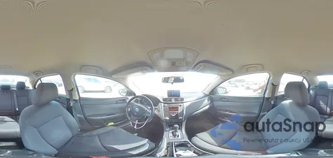 2013 Suzuki Kizashi Se z USA, uszkodzony, nr VIN JS2RE9A39D6100001